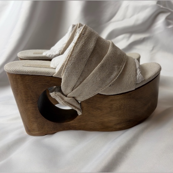 cult gaia Shoes - cult gaia Cream Canvas Knotted Platform Sandals with Wood Wedge